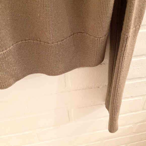 Aritzia Wilfred Knit Sweater Cyprie V-Neck 100% Merino wool Taupe Tan Size L - Picture 10 of 14